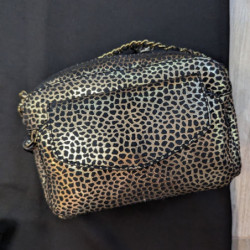 4037 SAC DAINO CUIR GOLD BLACK