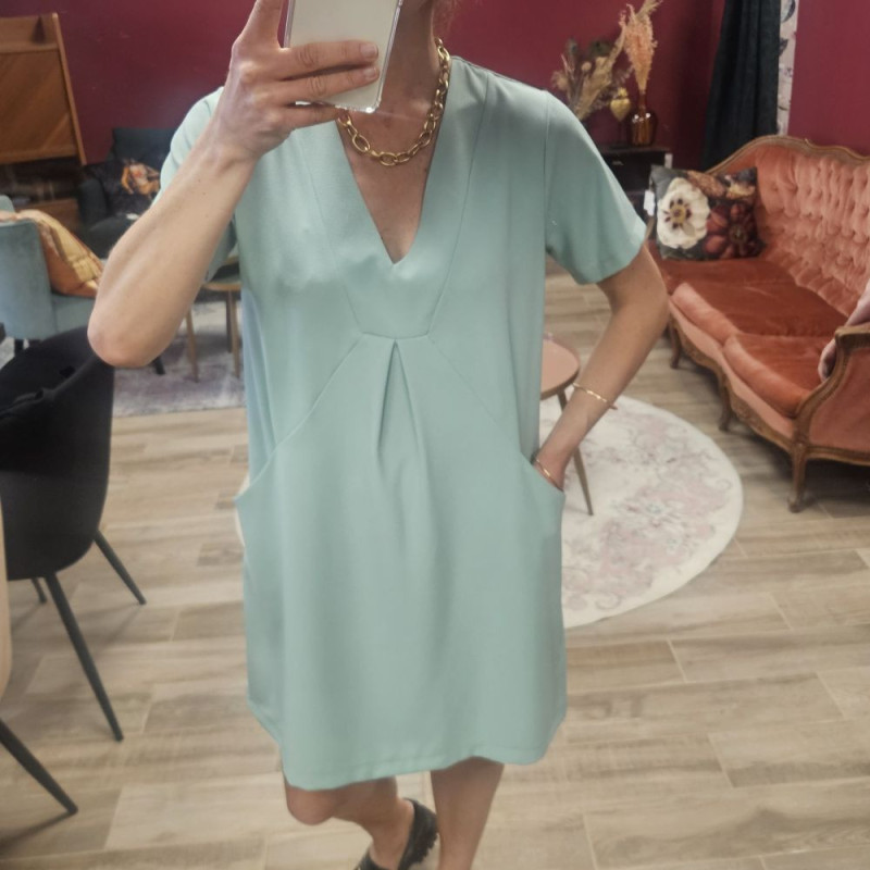 7770 ROBE COL V AMPLE MANCHE COURTE CITY VERT POUDRE